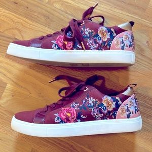 Matilda Jane Burgundy Floral Print Sneakers, size 10